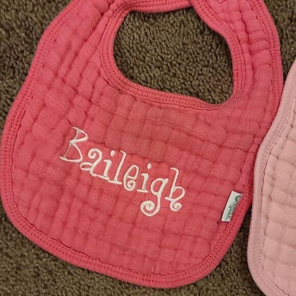 Green Sprouts Baileigh Monogrammed Pink Bibs - Picture 3 of 5